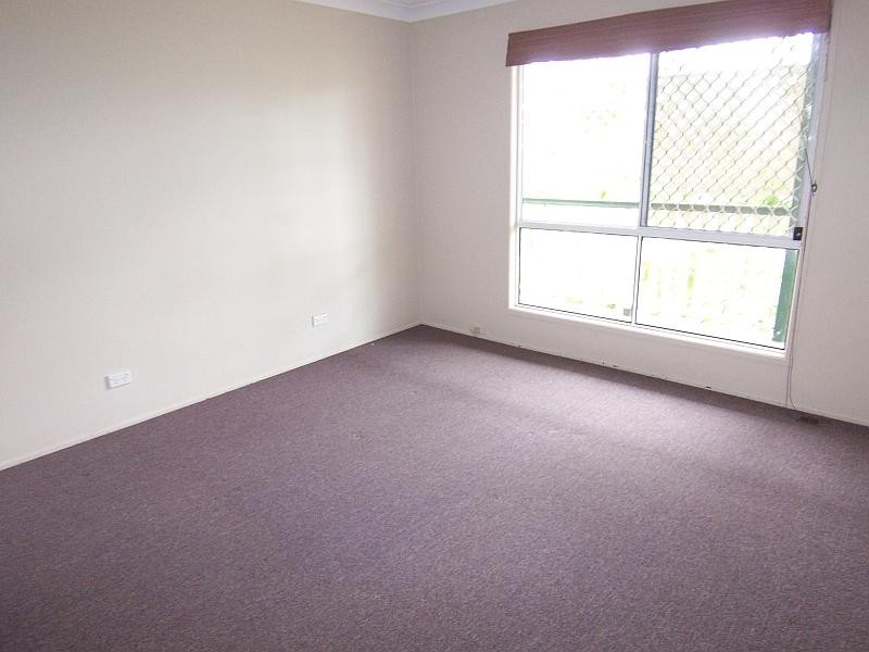 60 Cricket Rd, Regency Downs QLD 4341