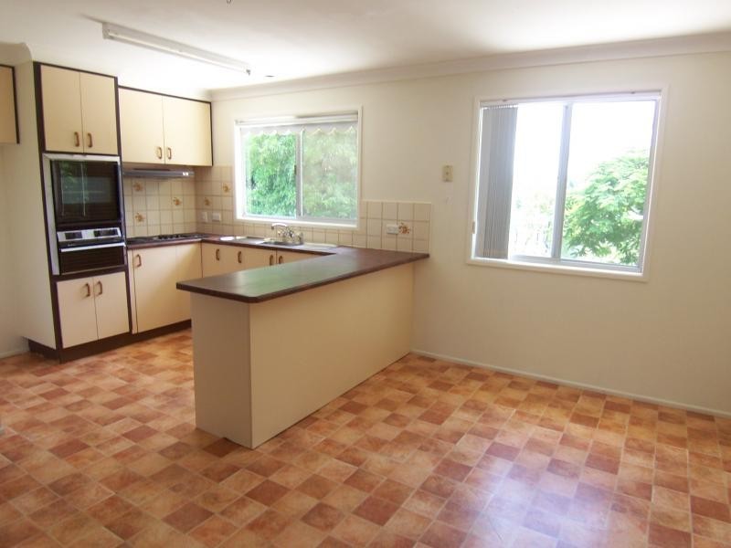 33 Tinworth Street, Willowbank QLD 4306