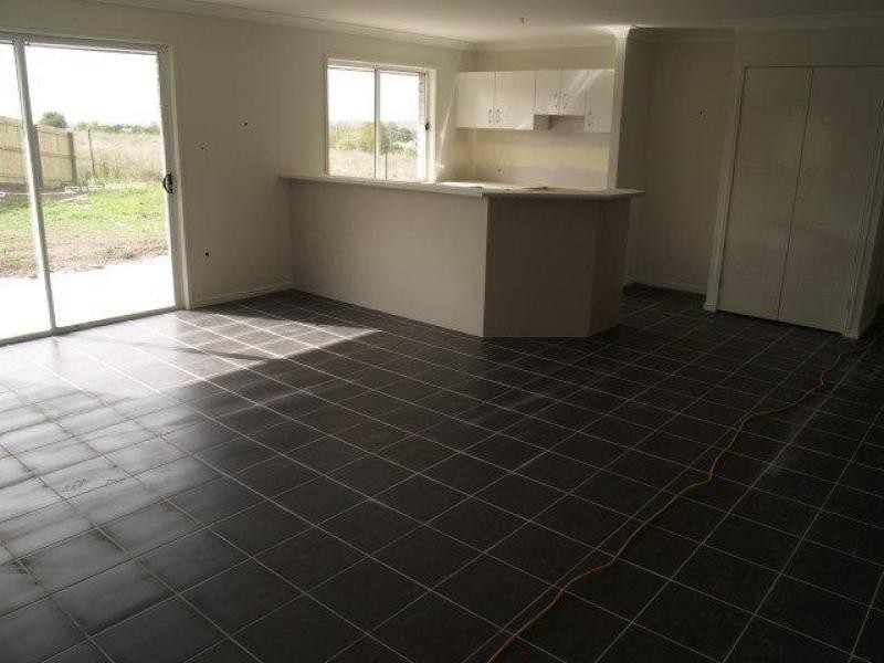 21 Claydon Place, Rosewood QLD 4340