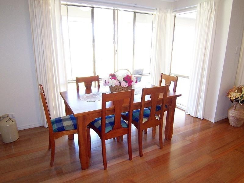 12 Glencoe Place, Thagoona QLD 4306