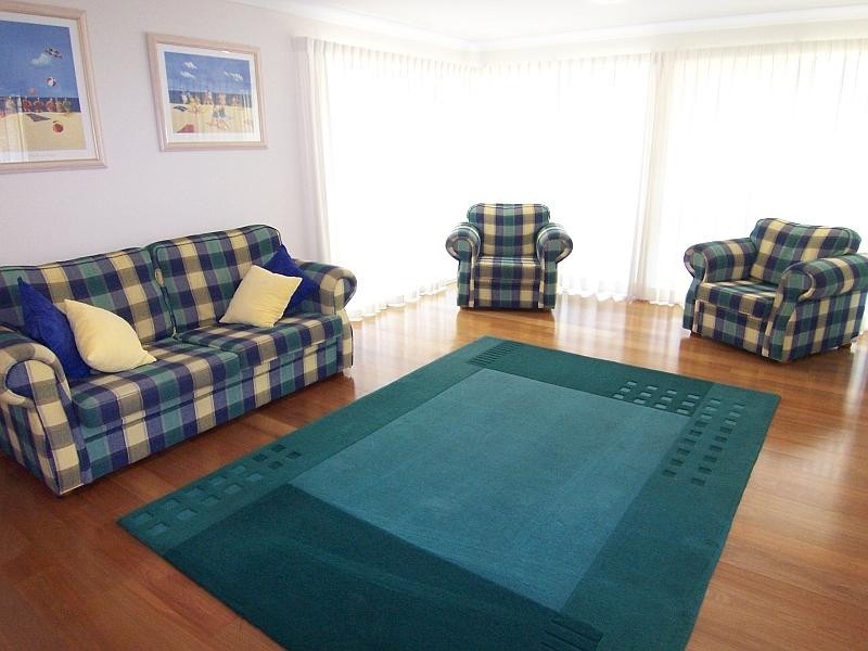 12 Glencoe Place, Thagoona QLD 4306