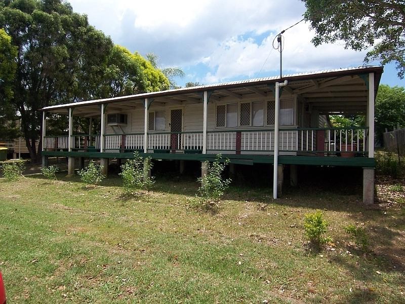 15 Short St, Walloon QLD 4306