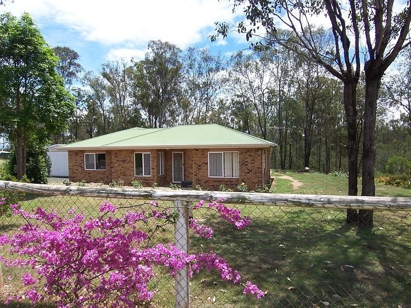128 Harwoods Rd, Walloon QLD 4306