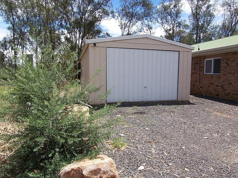 128 Harwoods Rd, Walloon QLD 4306