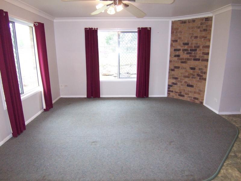 128 Harwoods Rd, Walloon QLD 4306