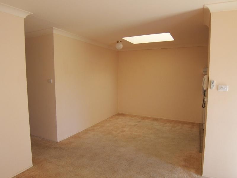 1/38 Dellvene Cres, Rosewood QLD 4340