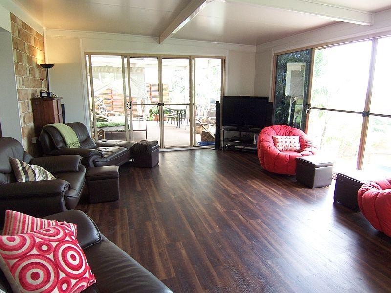 21 Anthony Court, Summerholm QLD 4341
