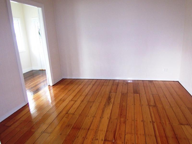 2 Belmont Street, Rosewood QLD 4340