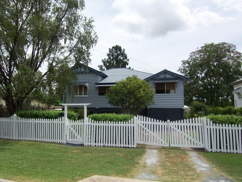 13 Madden Lane, Rosewood QLD 4340
