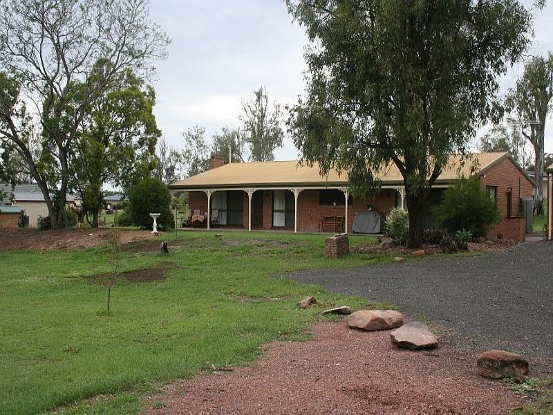 12 R Faulkners Road, Thagoona QLD 4306