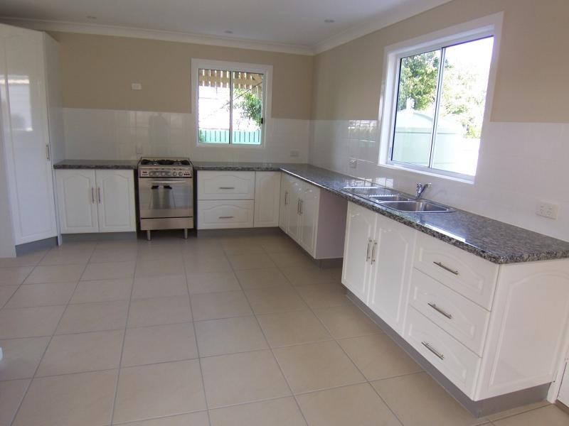 110 John St, Rosewood QLD 4340