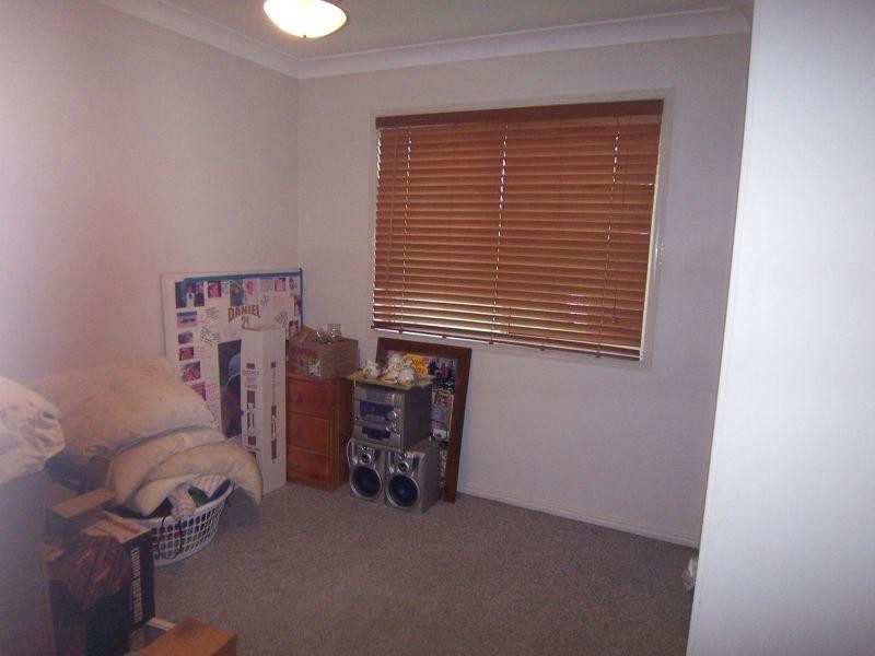 9 Eucalyptus Place, Walloon QLD 4306