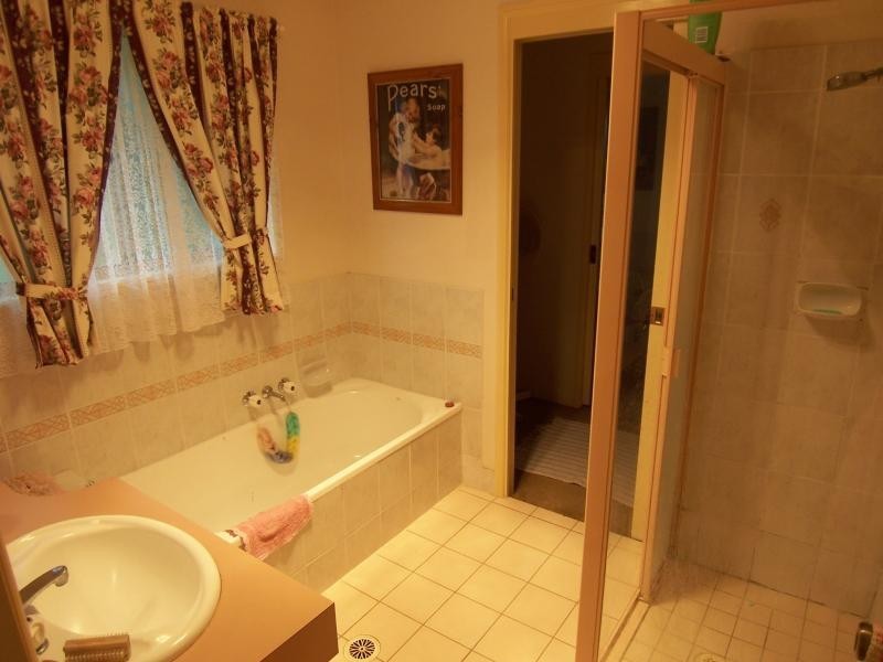 200 Thagoona-Haiglea Road, Mount Marrow QLD 4306