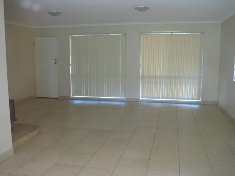 10-12 Kipara Road, Thagoona QLD 4306