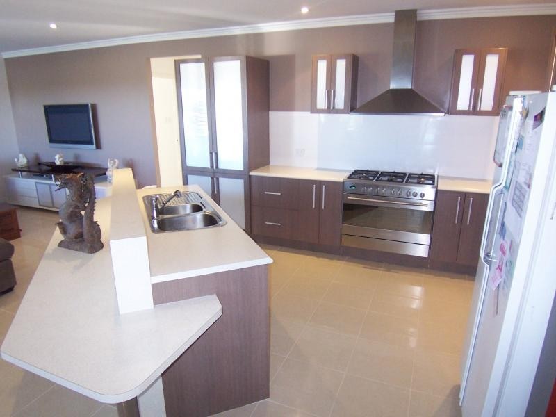 27 Tulip Street, Yamanto QLD 4305