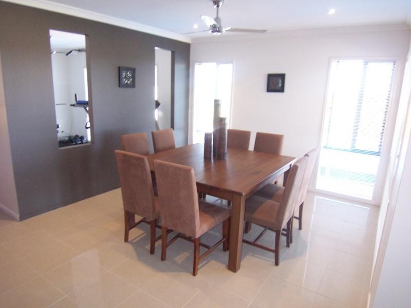 27 Tulip Street, Yamanto QLD 4305