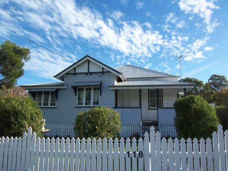 118 John Street, Rosewood QLD 4340