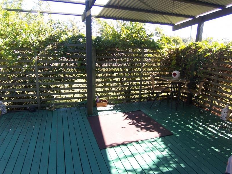 10 Flame Tree Court, Walloon QLD 4306