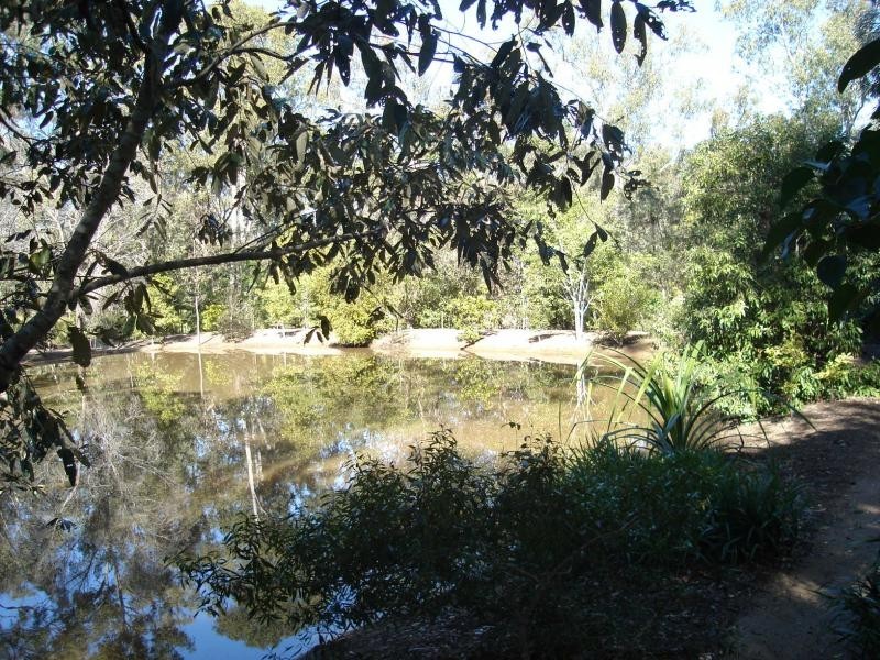 4 Sandpiper Dr, Regency Downs QLD 4341