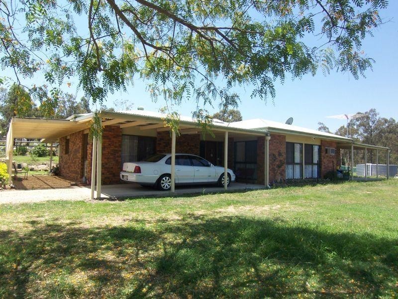 34 Gutt Road, Regency Downs QLD 4341