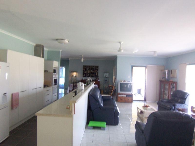 34 Gutt Road, Regency Downs QLD 4341