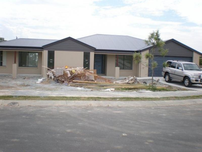 9 Claydon Place, Rosewood QLD 4340