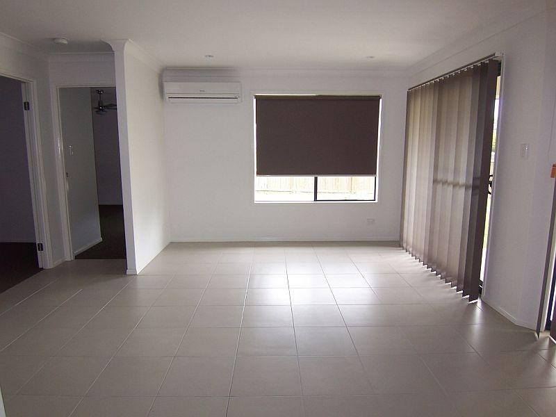 9 Claydon Place, Rosewood QLD 4340