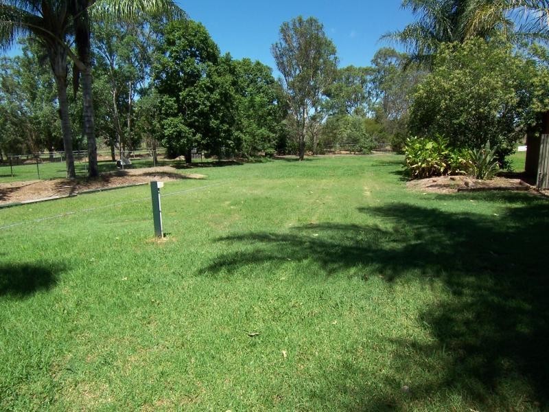 16 Flametree Crt, Walloon QLD 4306
