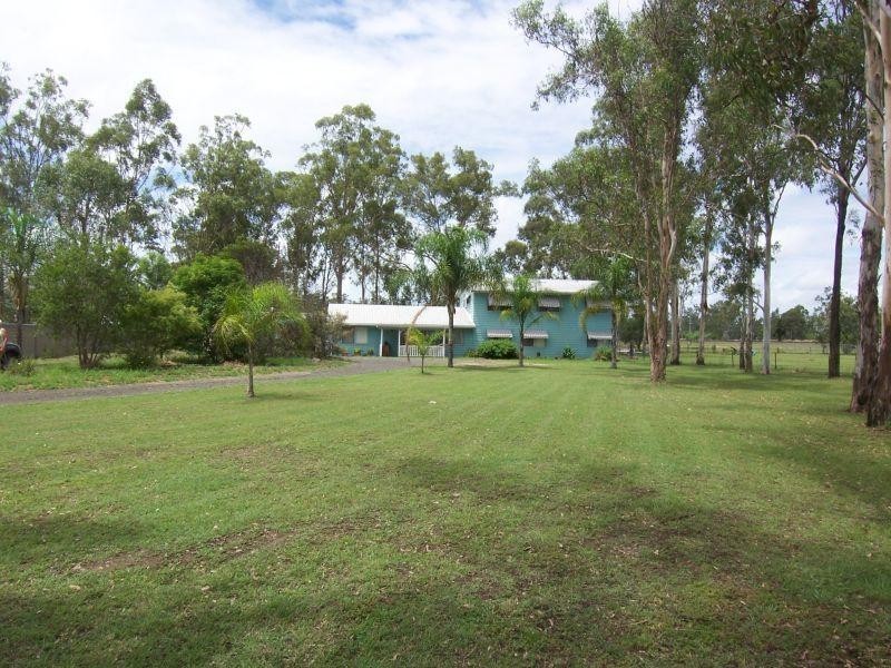 113 Adelong Avenue, Thagoona QLD 4306