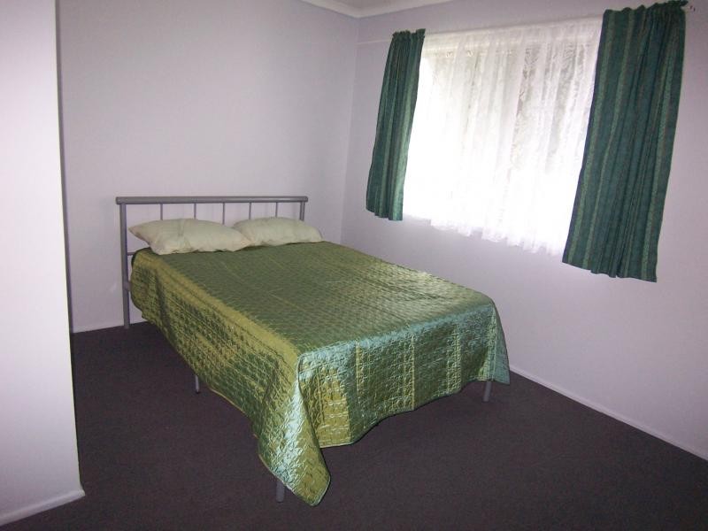 113 Adelong Avenue, Thagoona QLD 4306