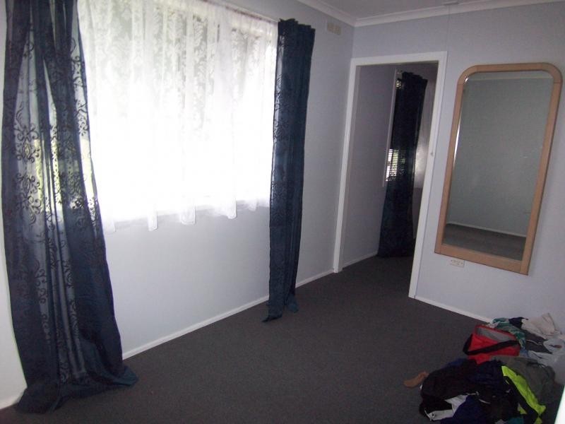 113 Adelong Avenue, Thagoona QLD 4306