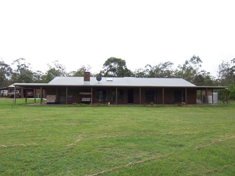 Walloon QLD 4306