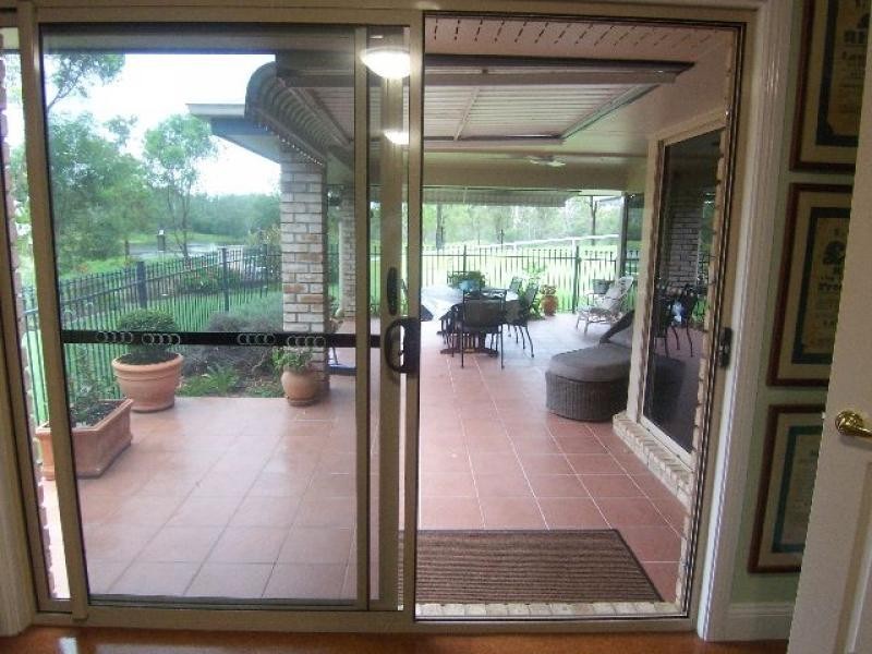 54 Redhill Road, Karrabin QLD 4306