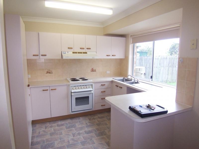 11 Bernadette Cr, Rosewood QLD 4340