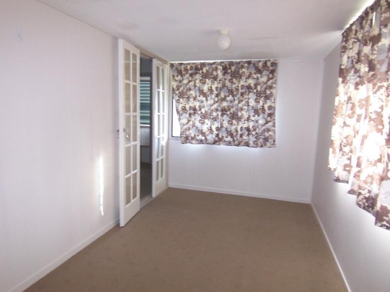 7 Harwoods Road, Walloon QLD 4306