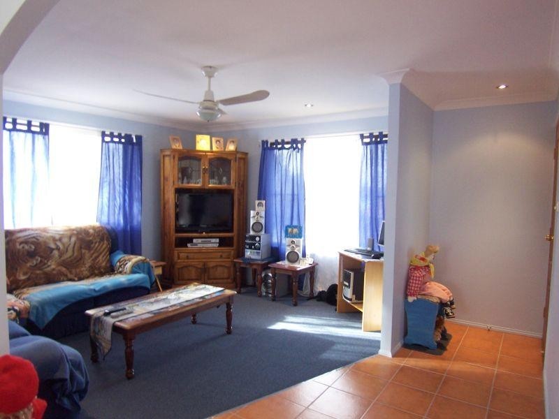 64 Dellvene Cresent, Rosewood QLD 4340