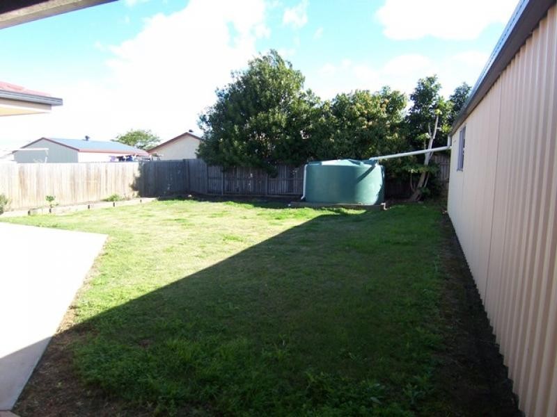 11 Dellvene Crescent, Rosewood QLD 4340