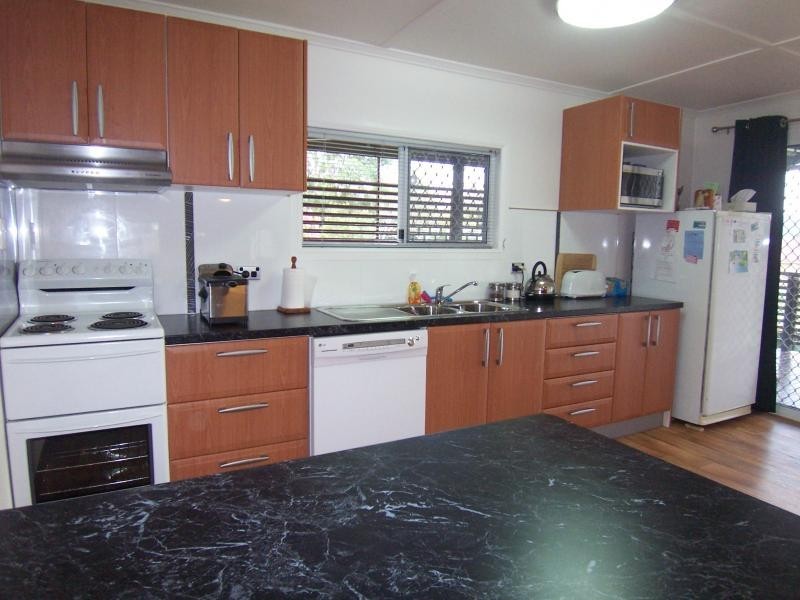 19 Meier Street, Peak Crossing QLD 4306