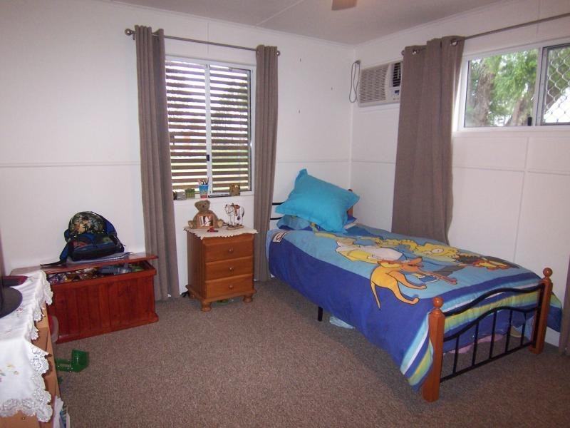 19 Meier Street, Peak Crossing QLD 4306