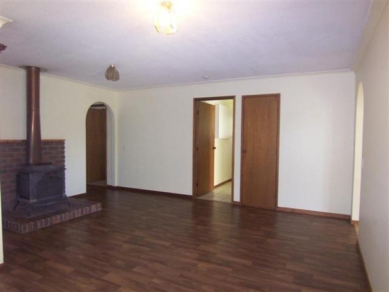 145 Adelong Avenue, Thagoona QLD 4306