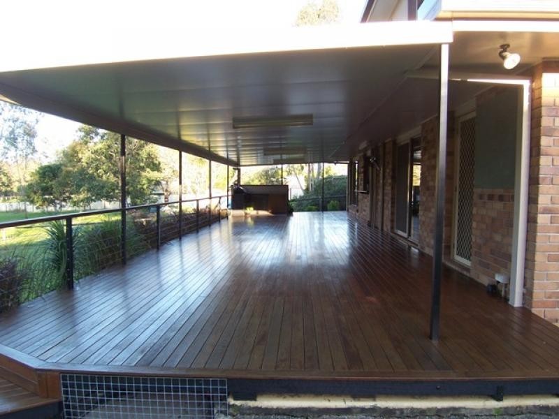 66 Farrell Dr, Walloon QLD 4306