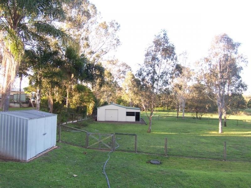 66 Farrell Dr, Walloon QLD 4306