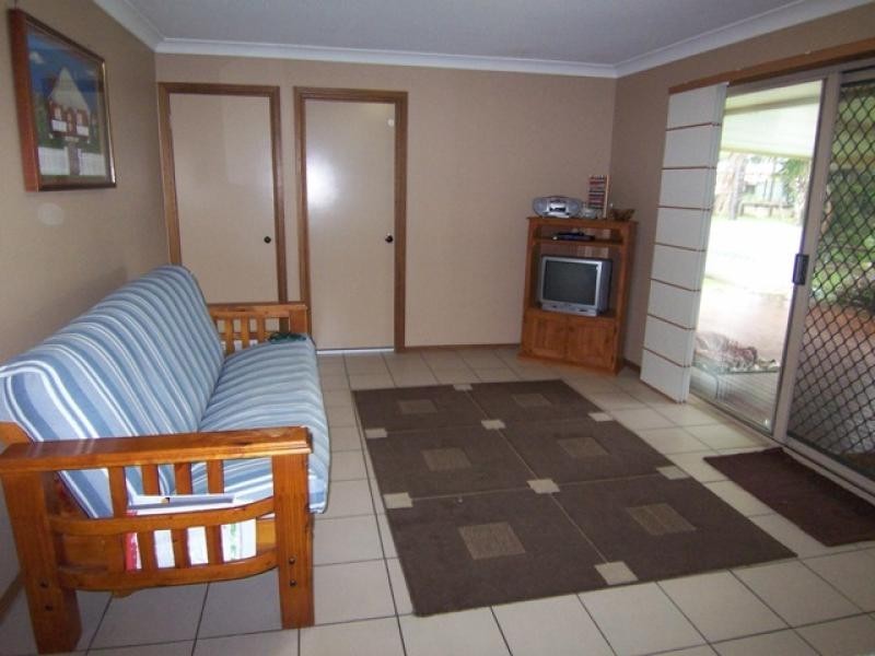 66 Farrell Dr, Walloon QLD 4306