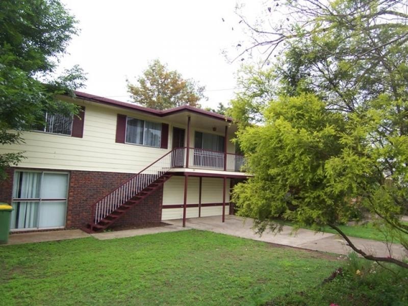 33 Tinworth St, Willowbank QLD 4306