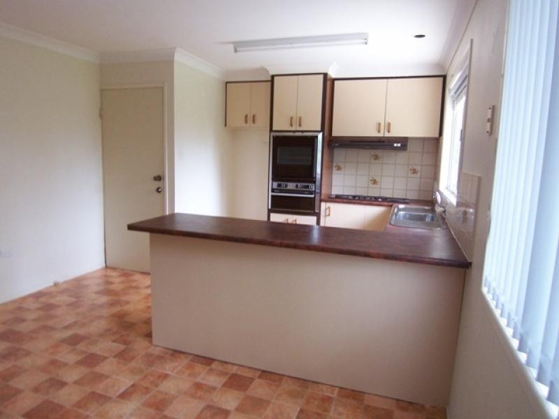 33 Tinworth St, Willowbank QLD 4306