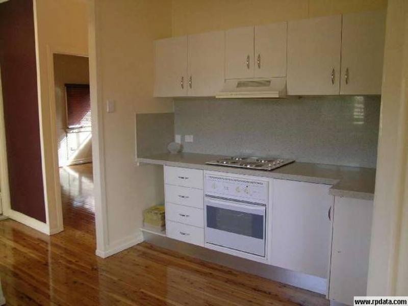 14 Tibbits Street, Bundamba QLD 4304