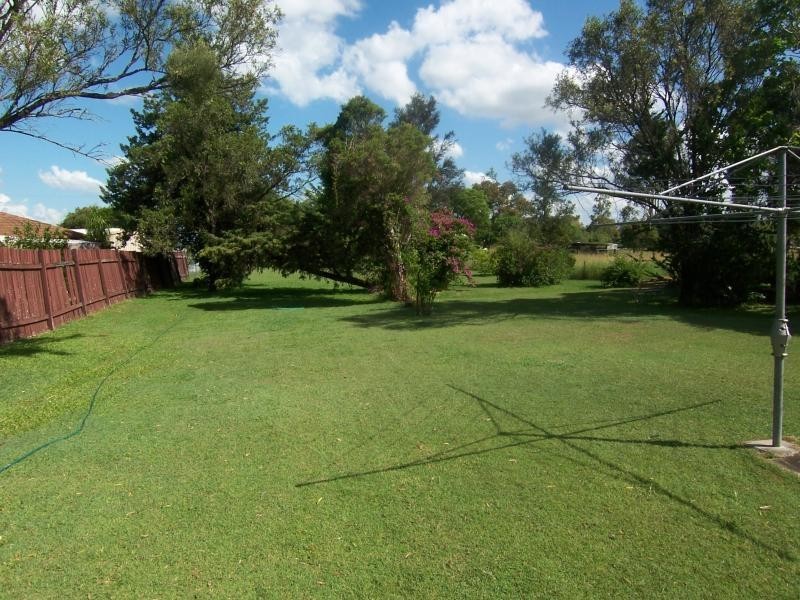 99 Mill St, Rosewood QLD 4340