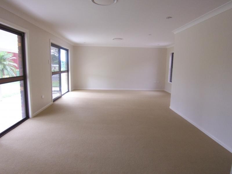 61 Owens St, Marburg QLD 4346