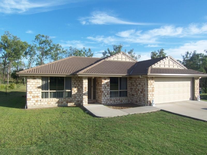 54 Glencoe Place, Thagoona QLD 4306