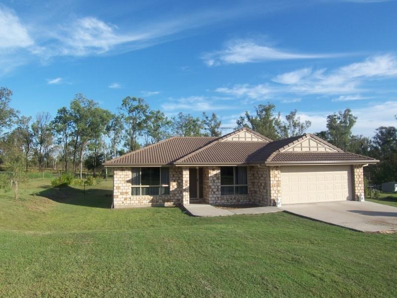 54 Glencoe Place, Thagoona QLD 4306